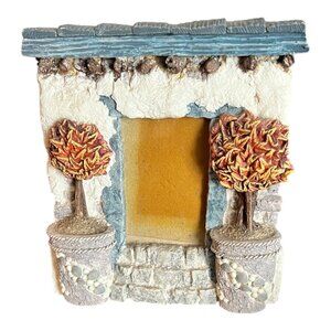 Picture Frame Old World Theme Doorway Topiary, 5” X 6” Holds a 3.5 X 2.5” Photo